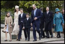 Kraljevska porodica na uskršnjoj liturgiji