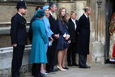 Kraljevska porodica na uskršnjoj liturgiji