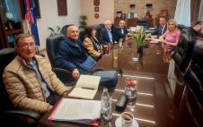 Sastanak u GU Kruševca sa rukovodstvima udruženja penzionera.jpg