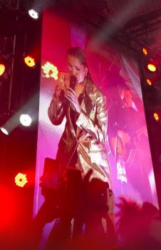 Žika Jakšić na koncertu Aleksandre Prijović