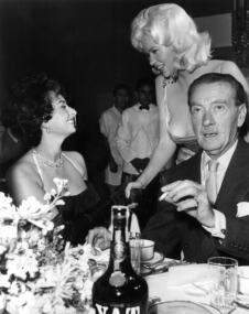 Džejn Mensfild, Sofija Loren