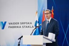 Aleksandar Vučić Paraćin otvaranje pogona fabrika stakla Vaider (9).jpeg