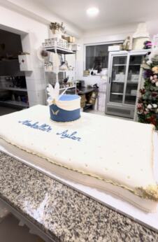 hatidza-torta-800-ljudi.jpg
