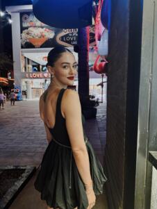 Zehra Guneš