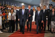 Kina Peging Donald Tramp (12).jpg