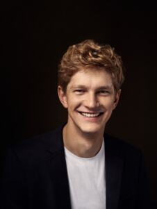 Jan Lisiecki by Zamoyski Studio.jpg