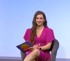 Milja Gogić, nova voditeljka Jutarnjeg programa RTS-a (3).png