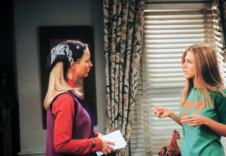 Dženifer Aniston i Lisa Kudrou u seriji Prijatelji
