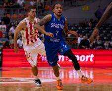 Olivije Henlan srušio Crvenu zvezdu