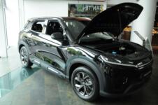 Kineski električni automobil