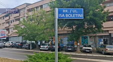2026-06-04 09_47_40-Uklonjena tabla sa Đinđićevim imenom u Severnoj Mitrovici, Boljetini ostao - Kos.jpg