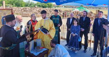 Gospodin David i porodica Đurović.jpg