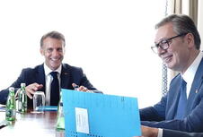 aleksandar vučić emanuel makron.png