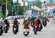 LOZNICA - Defile kroz grad.JPG