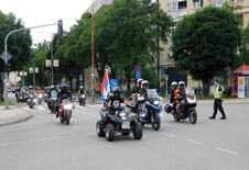 LOZNICA - Defile.JPG