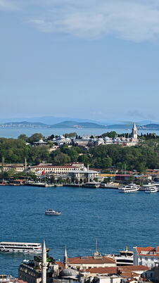 Topkapi palata - pogled sa Galata kule