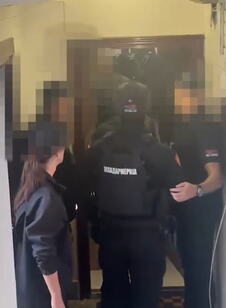 Pripadnici MUP-a uhapsili više osoba radi vršenja krivičnih dela i falsifikovanje isprave (3).png