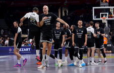 partizan-dubai-4872836.JPG
