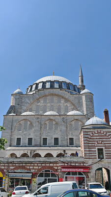 Džamija sultanije Mihrimah u Istanbulu u naselju Edirnekapi