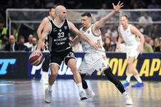 Partizan-Dubai-A08838.JPG