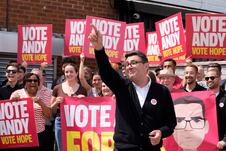 Andy Burnham AP Peter Byrne.jpg
