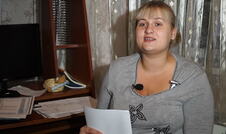 Nina Dmitruškova - surogat majka zadržala dete nakon što se deda predosmilio
