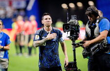 Lionel Mesi na meču Engleska - Argentina