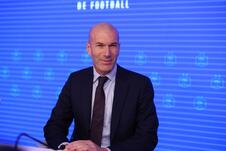 Zinedin Zidan na konferenciji za medije po dolasku na klupu reprezentacije Francuske