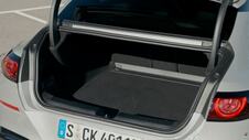 Electric Mercedes C-Class (4).jpg