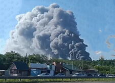 Ukrajina Rusija rat u Ukrajini rat Rusije i Ukrajine Vajldberis Engels Saratov vojni aerodrom napad dronovima na Rusiju (2).png