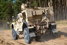 Oshkosh L-ATV (3).jpg