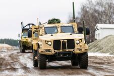 Oshkosh L-ATV (2).jpg