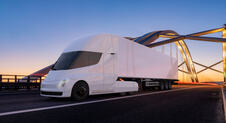 Tesla semi (4).jpg