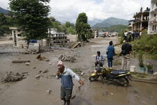 Nepal poplave (3).jpg