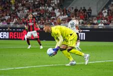 Filip Stanković na meču Milan - Venecija