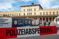 Augsburg Bavarska Nemačka glavna železnička stanica eksplozija bomba (9).jpg