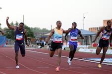 Bajanda Valaza, Atletika