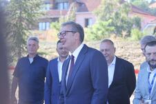 Aleksandar Vučić Klinika za ginekologiju i akušerstvo UKC Niš (21).jpeg