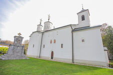 Manastir 01.jpg