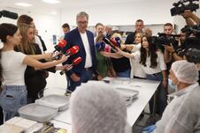 Aleksandar Vučić Ratkovo Phi Academy Branko Babić (3).jpeg