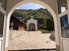 manastir-dobrun-fotorina1.JPG