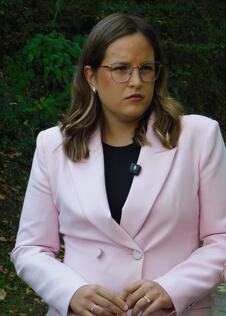 LOZNICA - Ministarka Sara.JPG