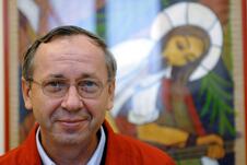 slovenačni sveštenik Marko Ivan Rupnik