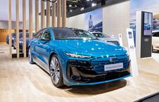 A6 Sportback e-tron (5).jpg