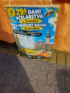 Subotica dani pčelarstva (1).jpg