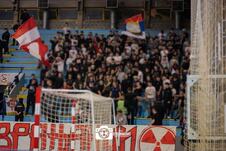 Futsal klub Crvena zvezda s navijačima