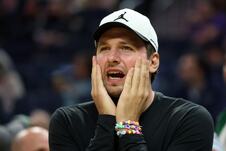 Luka Dončić sa ćerkinim narukvicama