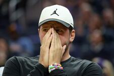 Luka Dončić sa ćerkinim narukvicama