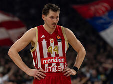 David Kramer u dresu Crvene zvezde