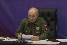 Vladimir Putin uniforma.png